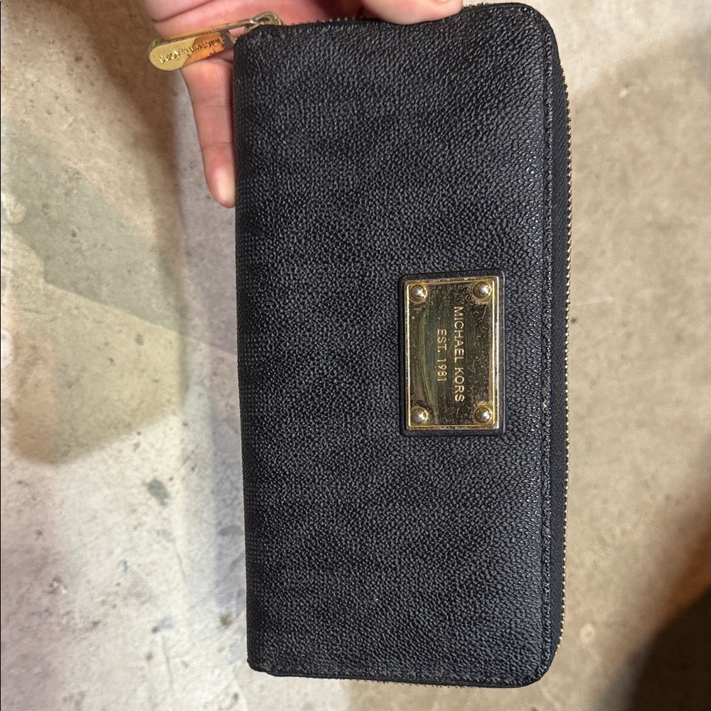 Michael Kors Black Zip-Around Wallet